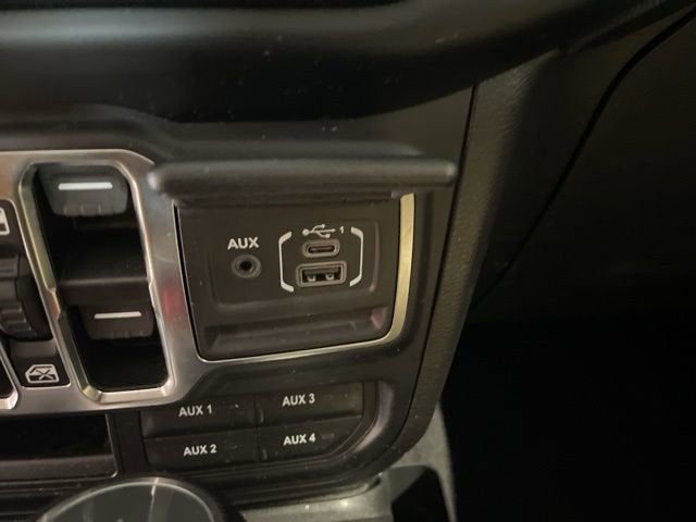 2022 Jeep Wrangler Unlimited Willys