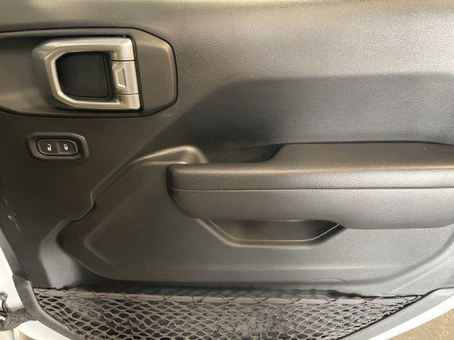 2022 Jeep Wrangler Unlimited Willys