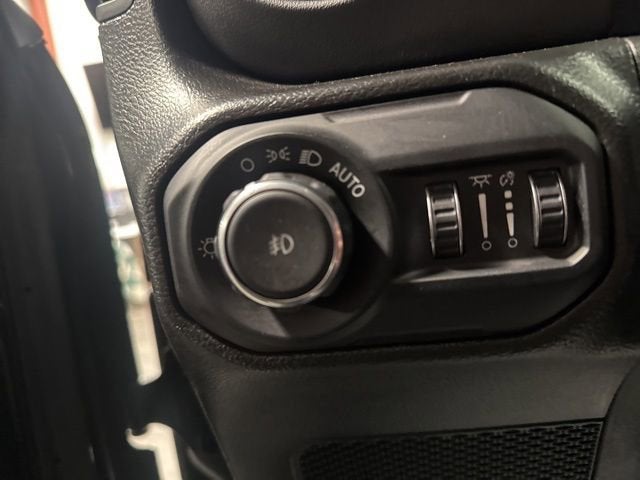 2021 Jeep Wrangler Unlimited Sahara High Altitude