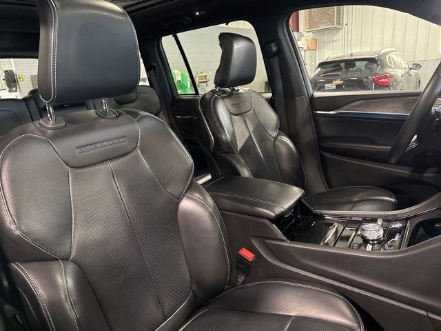 2022 Jeep Grand Cherokee Overland