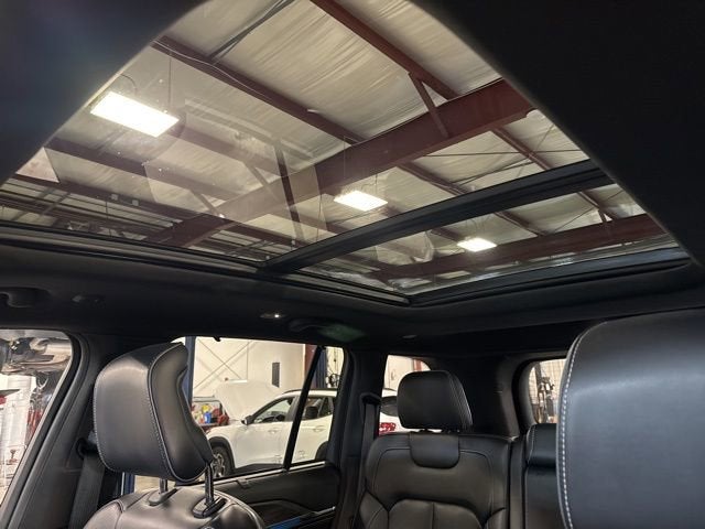 2022 Jeep Grand Cherokee Overland