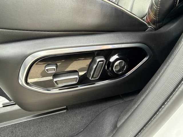 2022 Jeep Grand Cherokee 4xe Summit