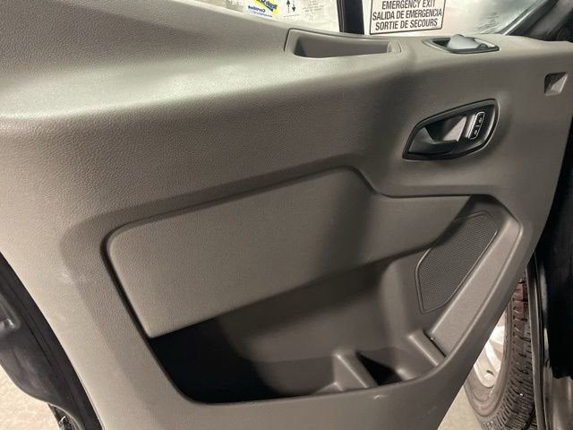 2024 Ford Transit Passenger Wagon XL