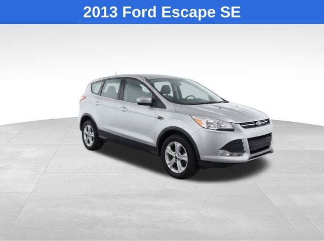 Used 2013 Ford Escape SE with VIN 1FMCU9GXXDUC22001 for sale in McCordsville, IN