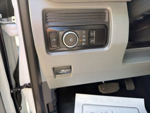 2025 Ford Super Duty F-350 SRW XL