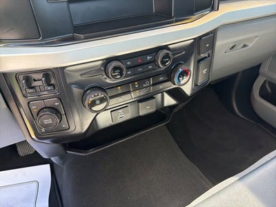 2025 Ford Super Duty F-350 SRW XL