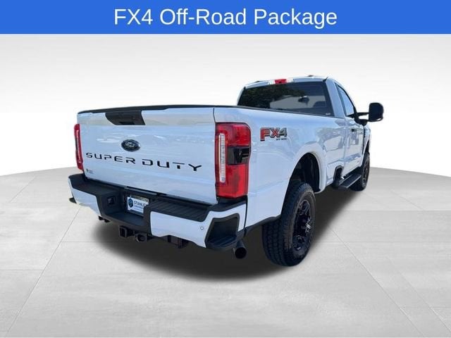 2025 Ford Super Duty F-350 SRW XL