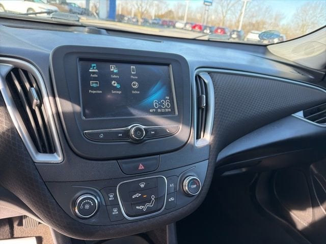 2018 Chevrolet Malibu LS