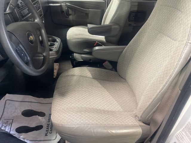 2020 Chevrolet Express Passenger 3500 LT