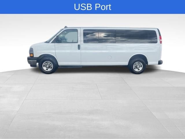 2020 Chevrolet Express Passenger 3500 LT