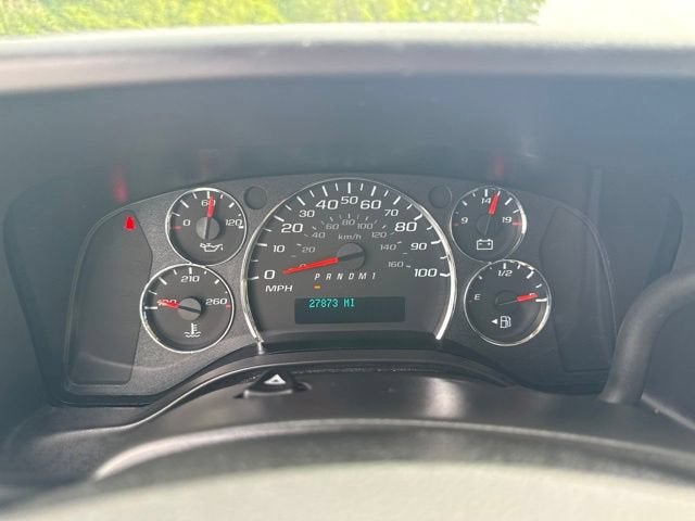 2025 Chevrolet Express Passenger 1LT