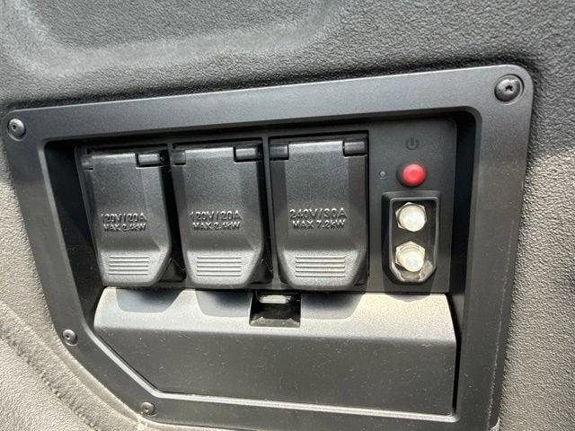 2025 Chevrolet Silverado EV RST - Max Range