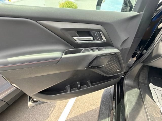 2025 Chevrolet Silverado EV RST - Max Range