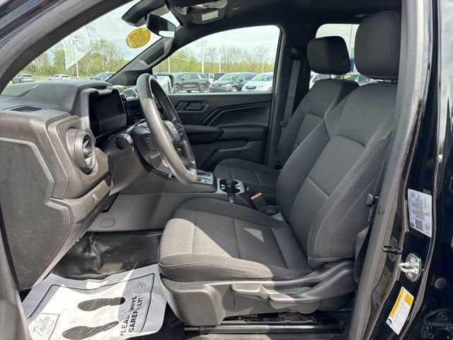 2023 Chevrolet Colorado WT