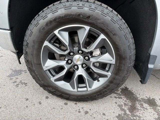 2024 Chevrolet Silverado 1500 LT (2FL)