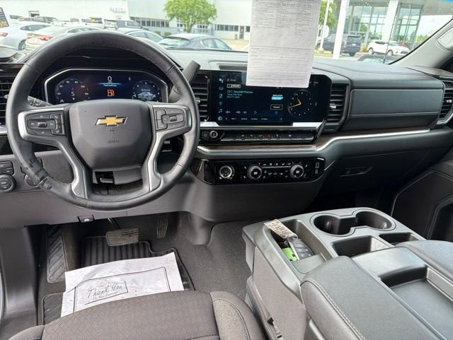 2024 Chevrolet Silverado 1500 LT (2FL)