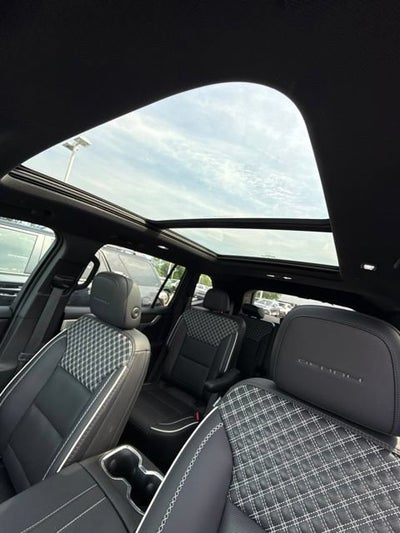 2025 GMC Acadia Denali