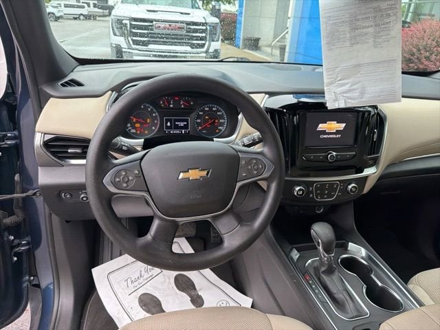 2022 Chevrolet Traverse LS
