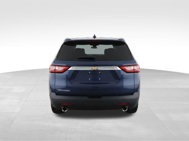 2022 Chevrolet Traverse LS