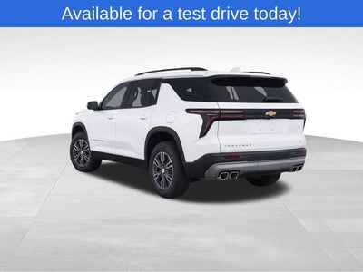 2024 Chevrolet Traverse LT