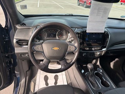 2022 Chevrolet Traverse LT Cloth