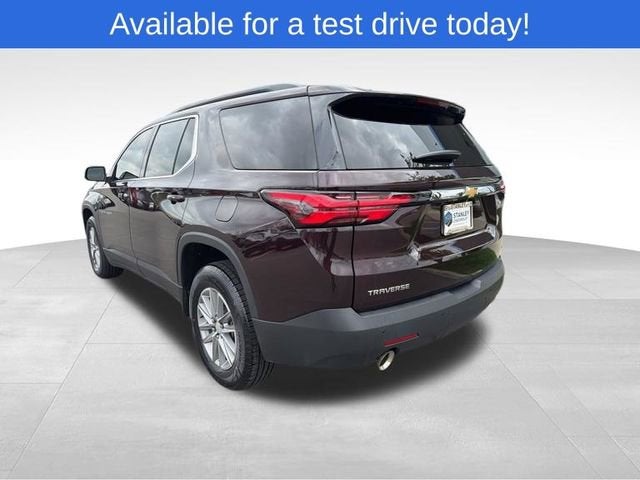 2022 Chevrolet Traverse LT Cloth