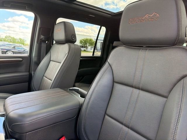 2025 Chevrolet Suburban High Country