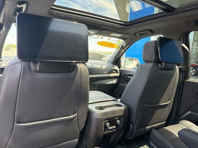 2025 Chevrolet Suburban High Country