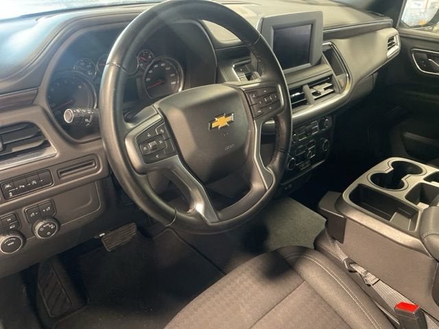 2023 Chevrolet Suburban LS