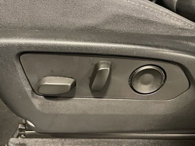 2023 Chevrolet Suburban LS