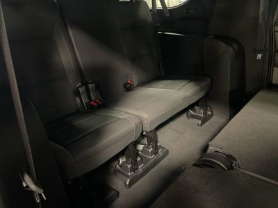 2023 Chevrolet Suburban LS