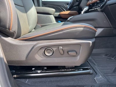 2025 GMC Canyon AT4
