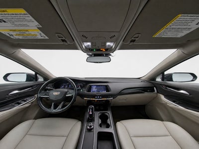 2023 Cadillac XT4 AWD Premium Luxury