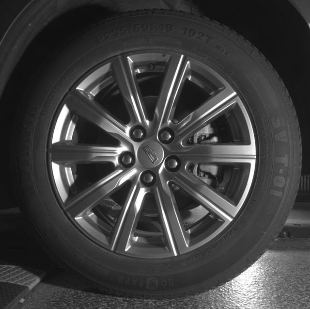 2023 Cadillac XT4 AWD Premium Luxury