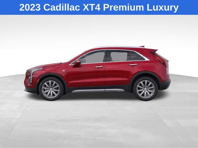2023 Cadillac XT4 AWD Premium Luxury