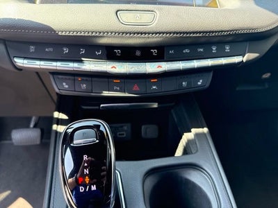 2023 Cadillac XT4 AWD Premium Luxury