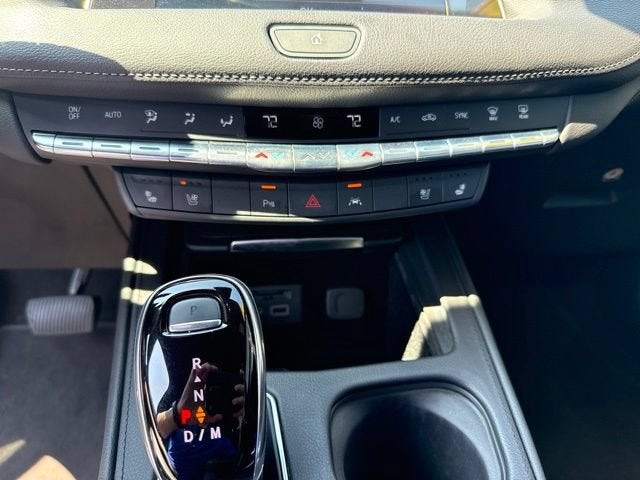2023 Cadillac XT4 AWD Premium Luxury
