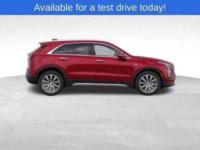 2023 Cadillac XT4 AWD Premium Luxury