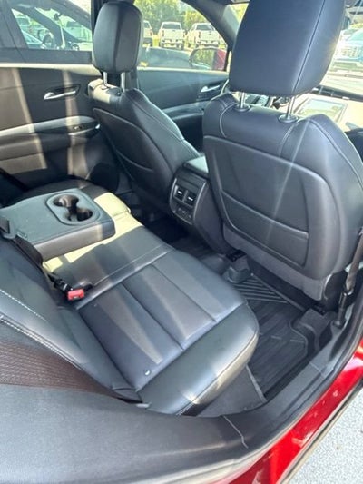 2023 Cadillac XT4 AWD Premium Luxury