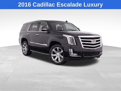 2016 Cadillac Escalade Luxury Collection