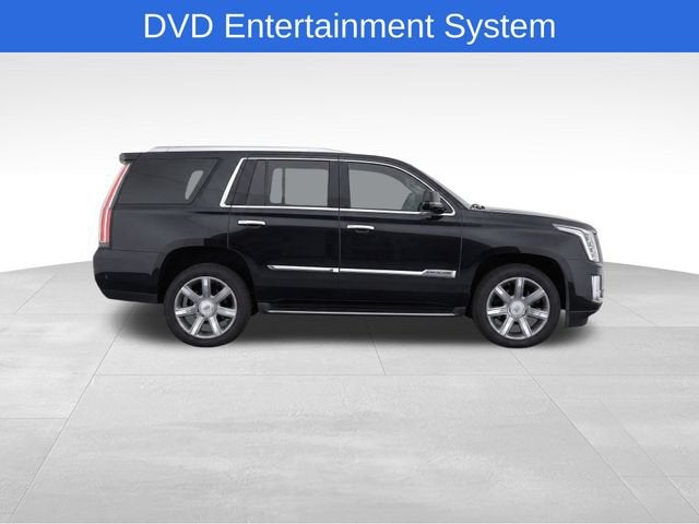 2016 Cadillac Escalade Luxury Collection
