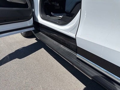 2025 Cadillac ESCALADE IQ Luxury 2