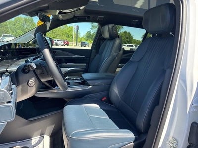 2025 Cadillac ESCALADE IQ Luxury 2