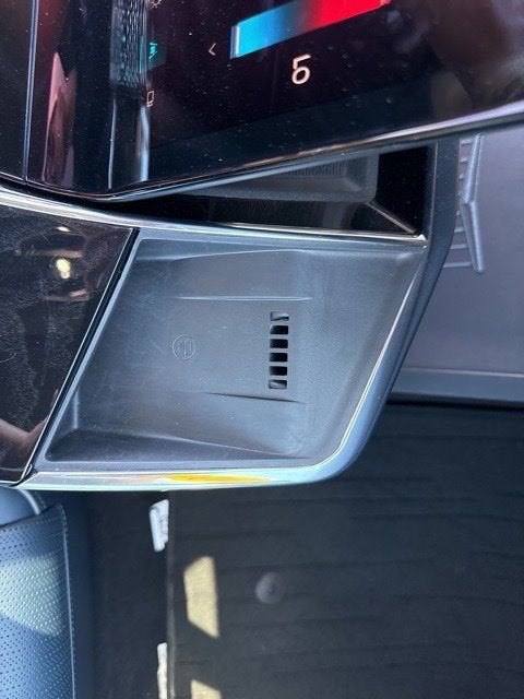 2025 Cadillac ESCALADE IQ Luxury 2