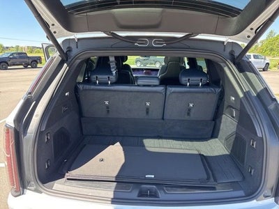 2025 Cadillac ESCALADE IQ Luxury 2