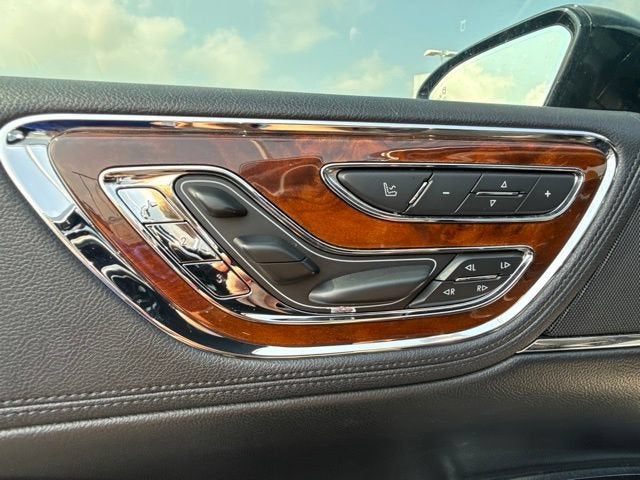 2018 Lincoln Continental Reserve
