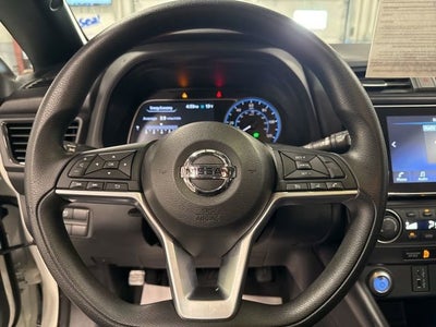 2022 Nissan LEAF S