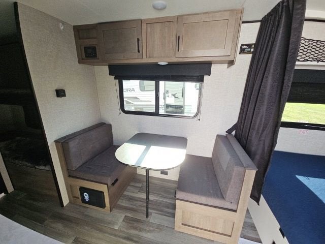 2024 JAYCO JAY FLIGHT Base