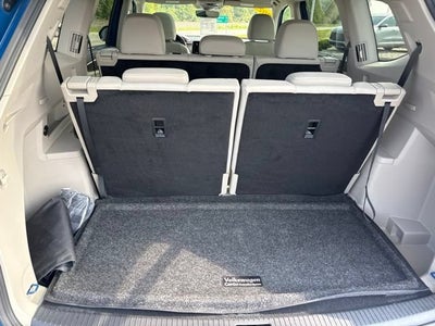 2025 Volkswagen Atlas 2.0T SEL Premium R-Line