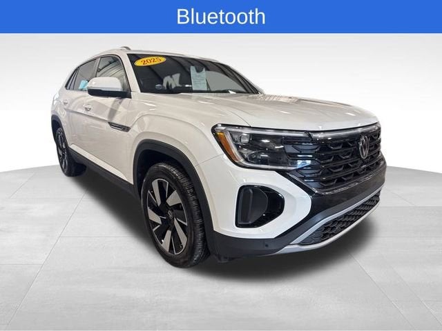 2025 Volkswagen Atlas Cross Sport 2.0T SE w/Technology